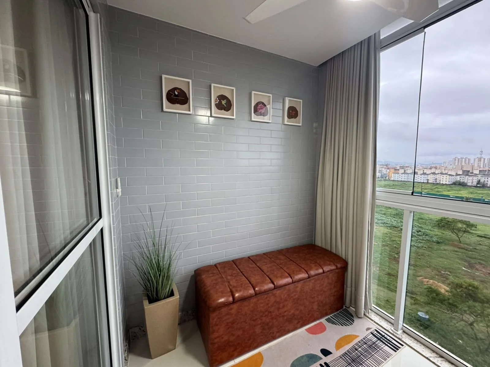 Apartamento | 02 Quartos sendo 1 Suíte | Decorado | Jockey Itaparica, foto 4 de 5